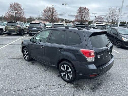 Dark Gray Metallic 2017 Subaru Forester 2.5i Premium