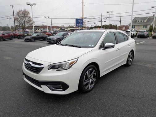 Crystal White Pearl 2022 Subaru Legacy Touring XT