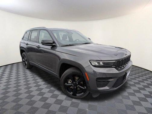 2023 Jeep Grand Cherokee Altitude