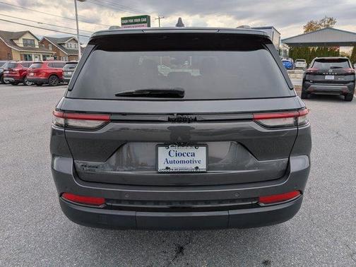 2023 Jeep Grand Cherokee Altitude