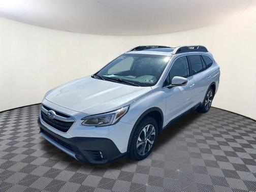 Crystal White Pearl 2021 Subaru Outback Limited