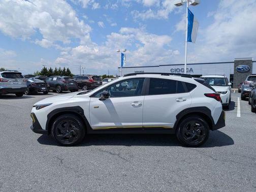 Crystal White Pearl 2025 Subaru Crosstrek Sport