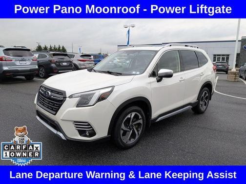 Crystal White Pearl 2023 Subaru Forester Touring