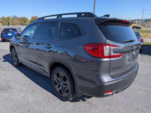 2025 Subaru Ascent Onyx Edition Touring