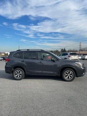 2020 Subaru Forester Premium