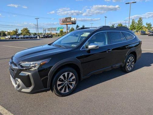 2025 Subaru Outback Touring XT