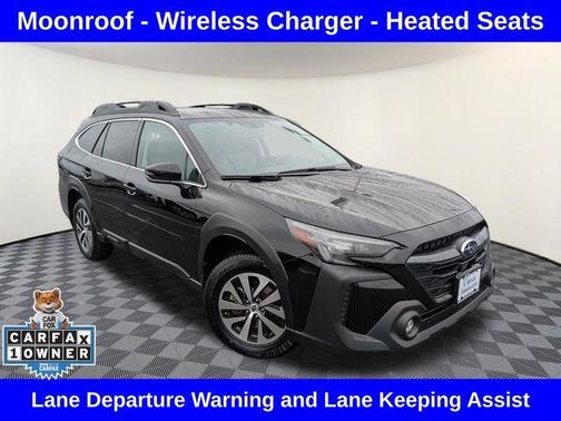 Crystal Black Silica 2023 Subaru Outback Premium