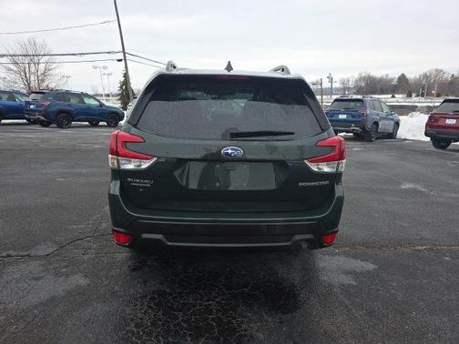 2023 Subaru Forester 2.5i Premium