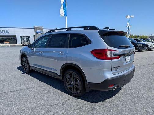 Silver Metallic 2026 Subaru Ascent Onyx Edition Touring