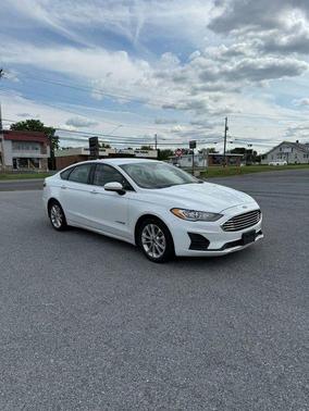 2019 Ford Fusion Hybrid SE