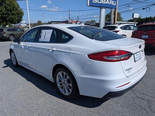 2019 Ford Fusion Hybrid SE