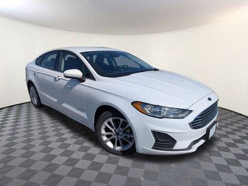 2019 Ford Fusion Hybrid SE