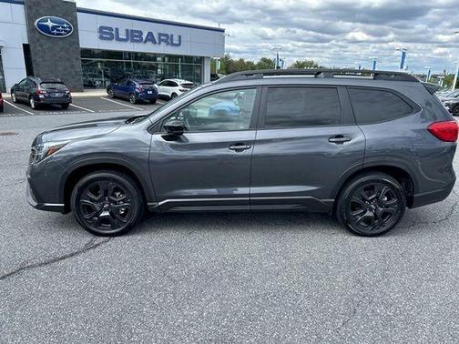 Gray Metallic 2025 Subaru Ascent Onyx Edition