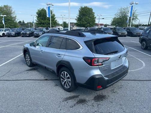 Ice Silver Metallic 2024 Subaru Outback Premium