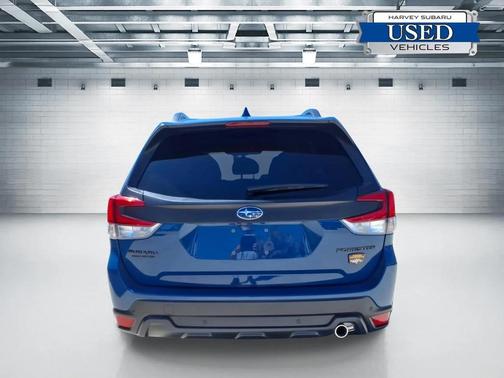Geyser Blue Pearl 2023 Subaru Forester Wilderness