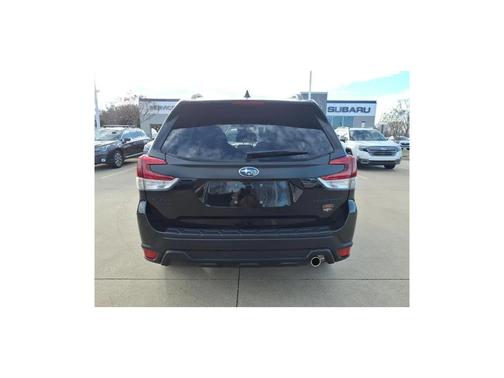 Crystal Black SIlica 2024 Subaru Forester Wilderness