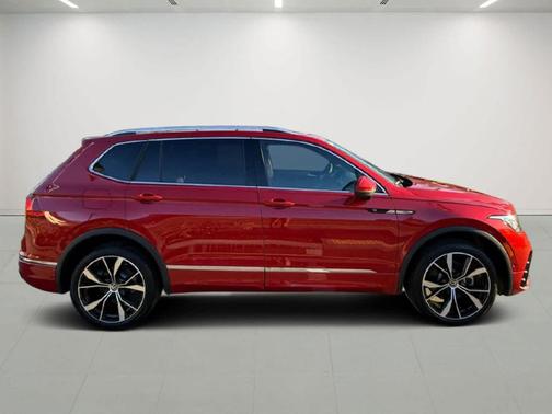 2024 Volkswagen Tiguan 2.0T SEL R-Line