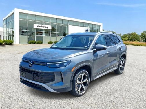 Platinum Gray Metallic 2026 Volkswagen Tiguan 2.0T SE