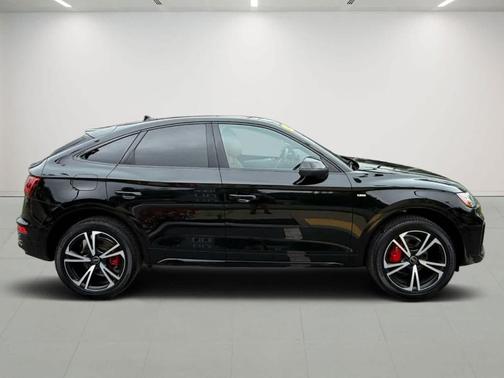 2025 Audi Q5 45 S line quattro Premium