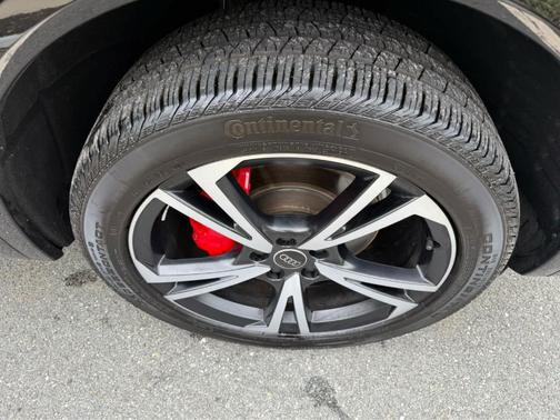 2025 Audi Q5 45 S line quattro Premium