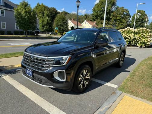 2024 Volkswagen Atlas 2.0T SE