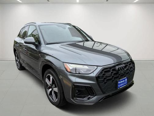2024 Audi Q5 45 S line quattro Premium