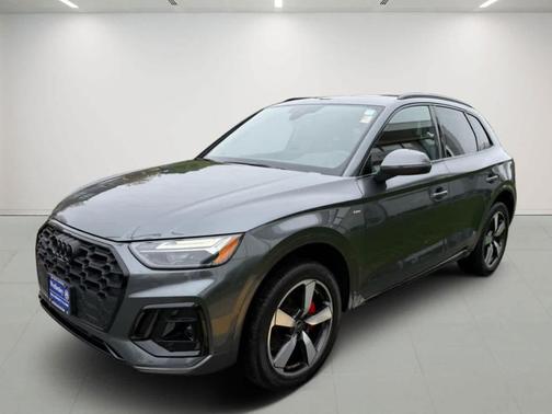 2024 Audi Q5 45 S line quattro Premium