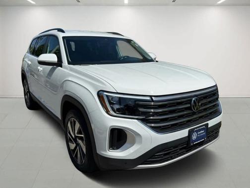 2025 Volkswagen Atlas 2.0T SE