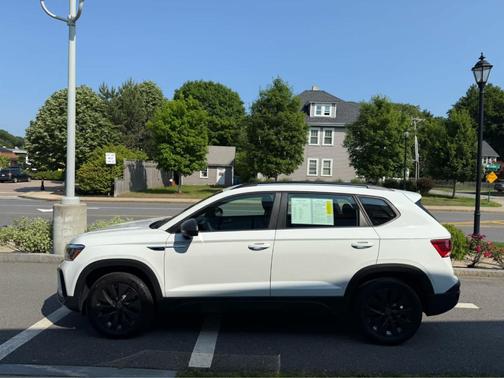 2022 Volkswagen Taos 1.5T S