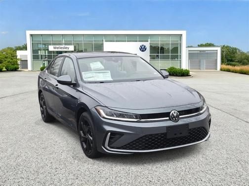 Platinum Gray Metallic 2026 Volkswagen Jetta 1.5T SE