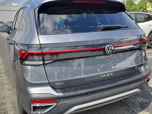 2025 Volkswagen Taos 1.5T SEL