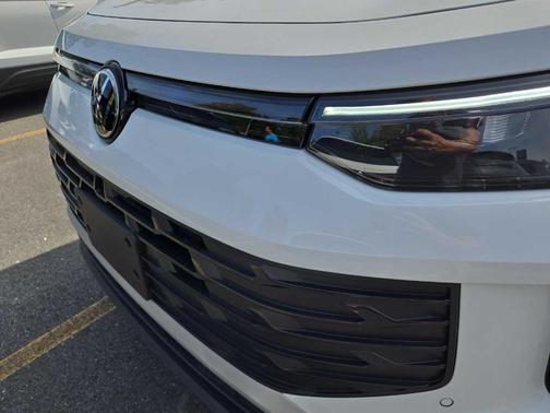 2025 Volkswagen Tiguan 2.0T S