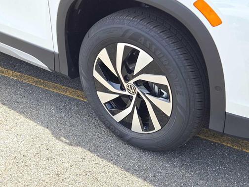 2025 Volkswagen Tiguan 2.0T S