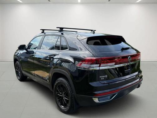 2024 Volkswagen Atlas Cross Sport 2.0T SE