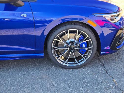 2026 Volkswagen Golf R 