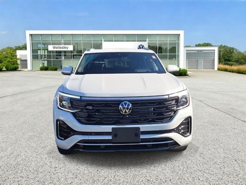 2026 Volkswagen Atlas Cross Sport 2.0T SEL Premium R-Line