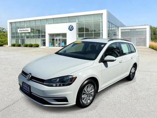 Pure White 2019 Volkswagen Golf SportWagen 1.4T S