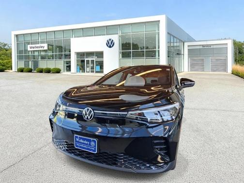 Deep Black Pearl Effect 2025 Volkswagen ID.4 Pro