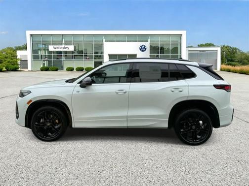 Opal White Pearl Effect 2025 Volkswagen Tiguan 2.0T SE R-Line Black