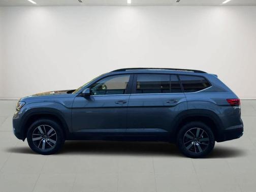 2022 Volkswagen Atlas 2.0T SE