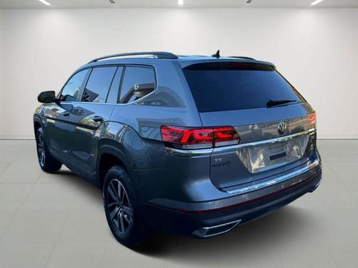 2022 Volkswagen Atlas 2.0T SE