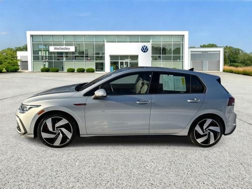 2022 Volkswagen Golf GTI 2.0T SE