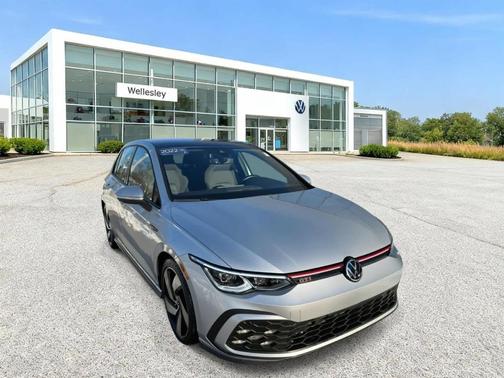 2022 Volkswagen Golf GTI 2.0T SE