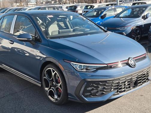 2026 Volkswagen Golf GTI AUTOBAHN