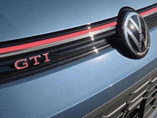 2026 Volkswagen Golf GTI AUTOBAHN