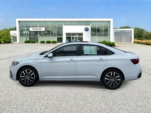 2025 Volkswagen Jetta 1.5T SE