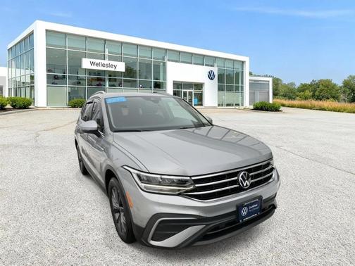 2023 Volkswagen Tiguan 2.0T SE