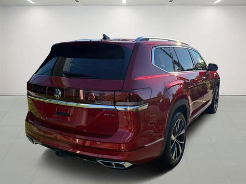 2025 Volkswagen Atlas 2.0T SEL Premium R-Line