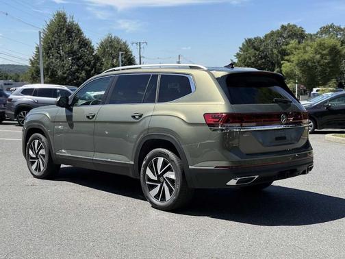 2025 Volkswagen Atlas 2.0T SEL