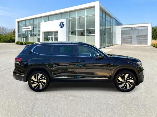 Deep Black Pearl Effect 2025 Volkswagen Atlas 2.0T SEL